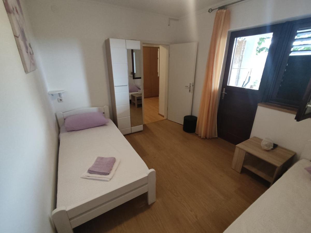 Apartment Nakic Vrpolje Kültér fotó