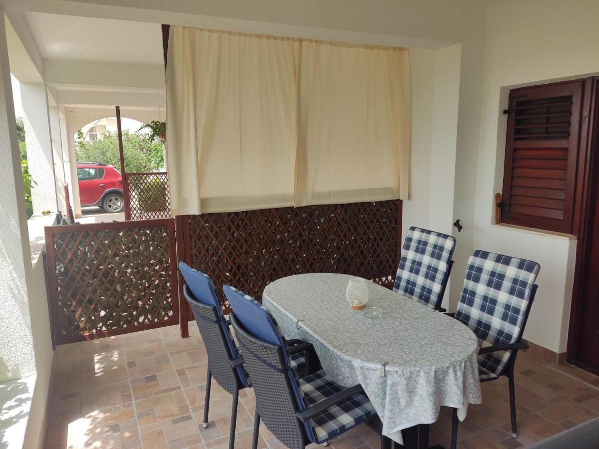 Apartment Nakic Vrpolje Kültér fotó