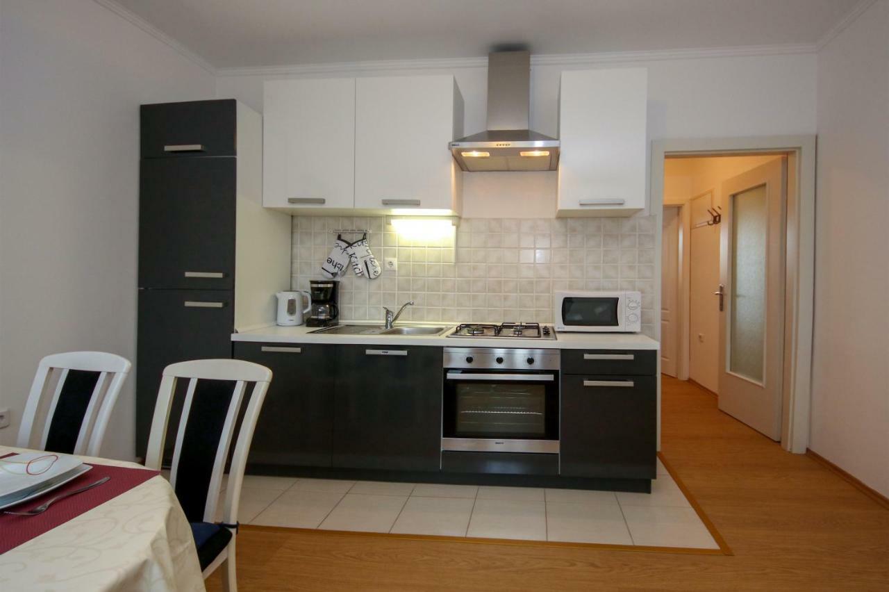 Apartment Nakic Vrpolje Kültér fotó